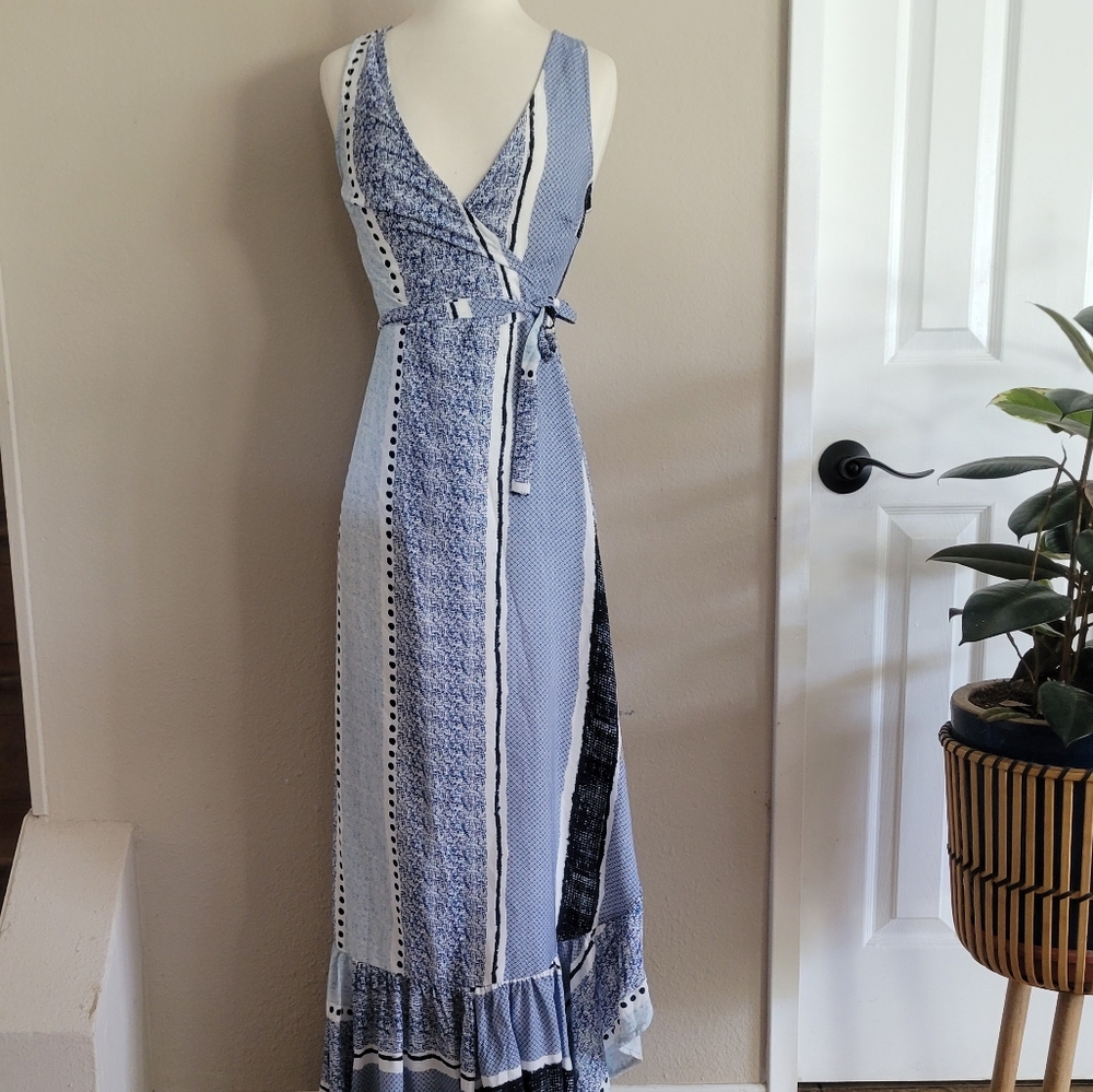 Selfie LESLIE wrap dress Size xs
